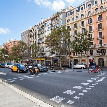 12Par1003 - Luminoso Piso En Paralelo Barcelona Exterior foto